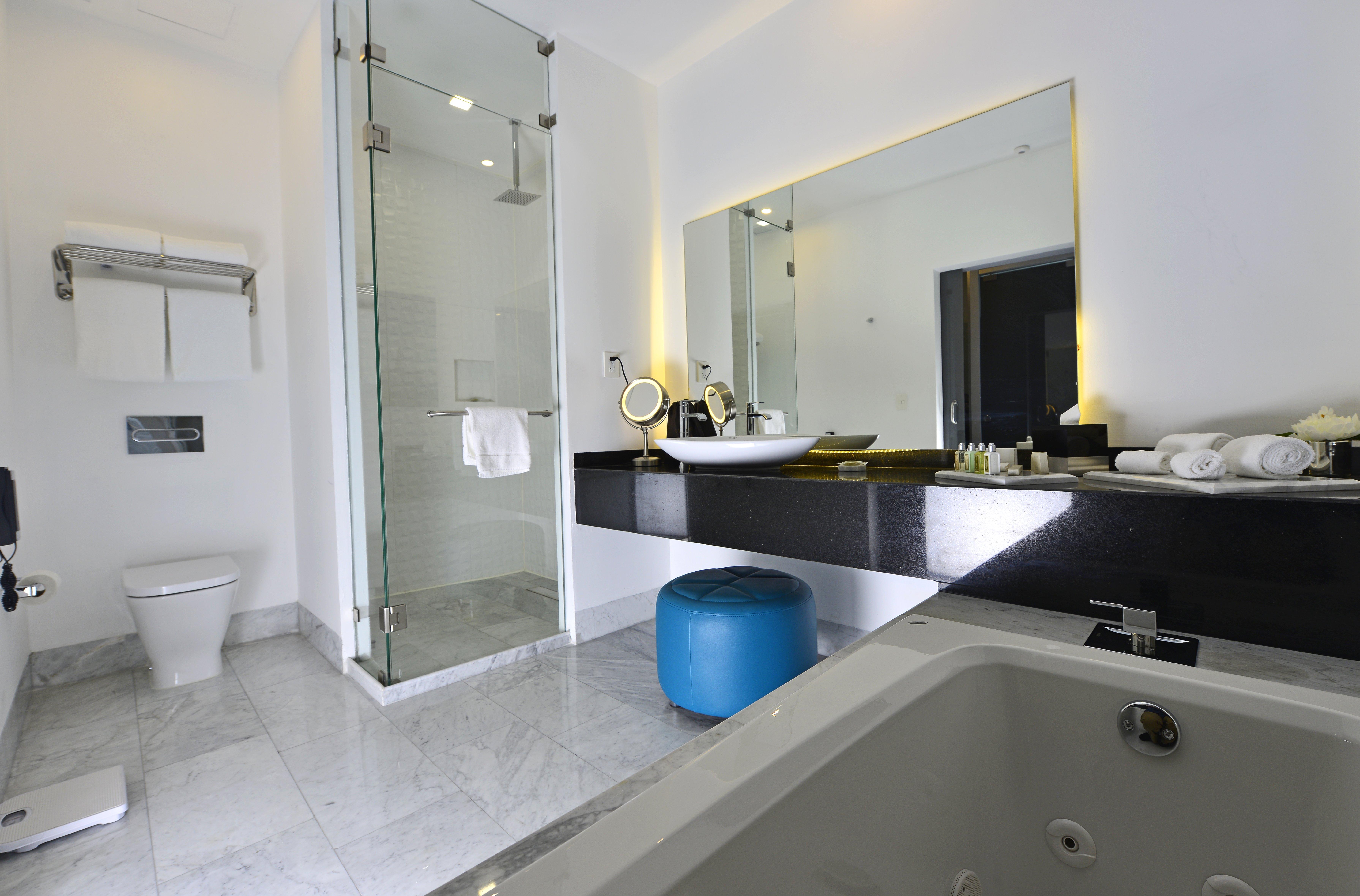 Baruk Guadalajara Hotel De Autor Екстериор снимка A modern bathroom
